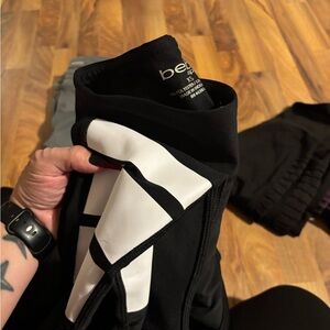 Bebe Yoga Monochrome Leggings